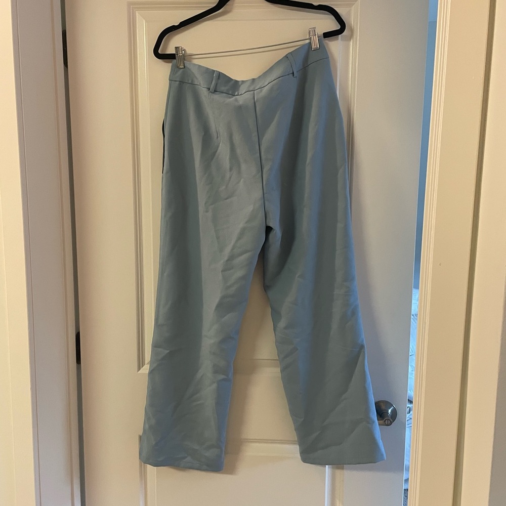 4th & Restless Colorblocked Pants - Picture 5 of 5
